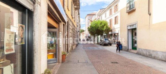 4غرفة عقار تجاري في Tradate, Italy رقم 346658 2