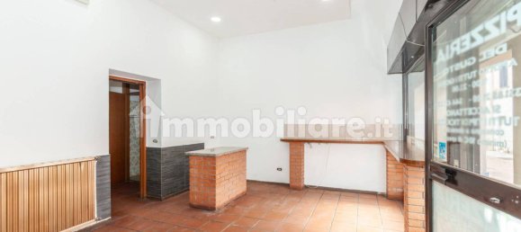 4غرفة عقار تجاري في Tradate, Italy رقم 346658 6