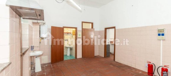 4غرفة عقار تجاري في Tradate, Italy رقم 346658 9