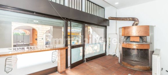 4غرفة عقار تجاري في Tradate, Italy رقم 346658 5