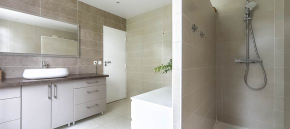 3 bedrooms House in Frepillon, France No. 320615 6