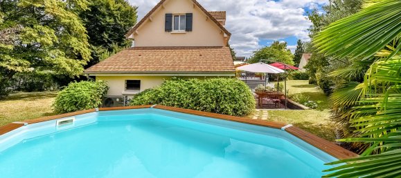 3 bedrooms House in Frepillon, France No. 320615 2