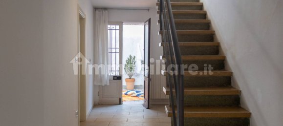 3 bedrooms House in Ferrara, Italy No. 341913 4