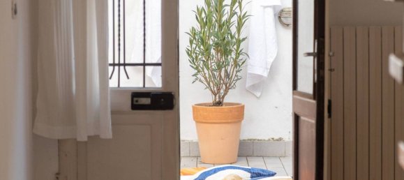 3 bedrooms House in Ferrara, Italy No. 341913 3