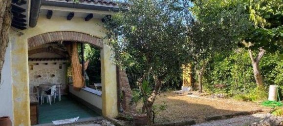 Villa de 3 dormitorios en Ardea, Italy No. 4516 38