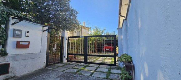 Villa de 10 dormitorios en Lanciano, Italy No. 373553 31