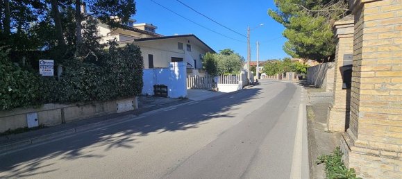 Villa de 10 dormitorios en Lanciano, Italy No. 373553 18