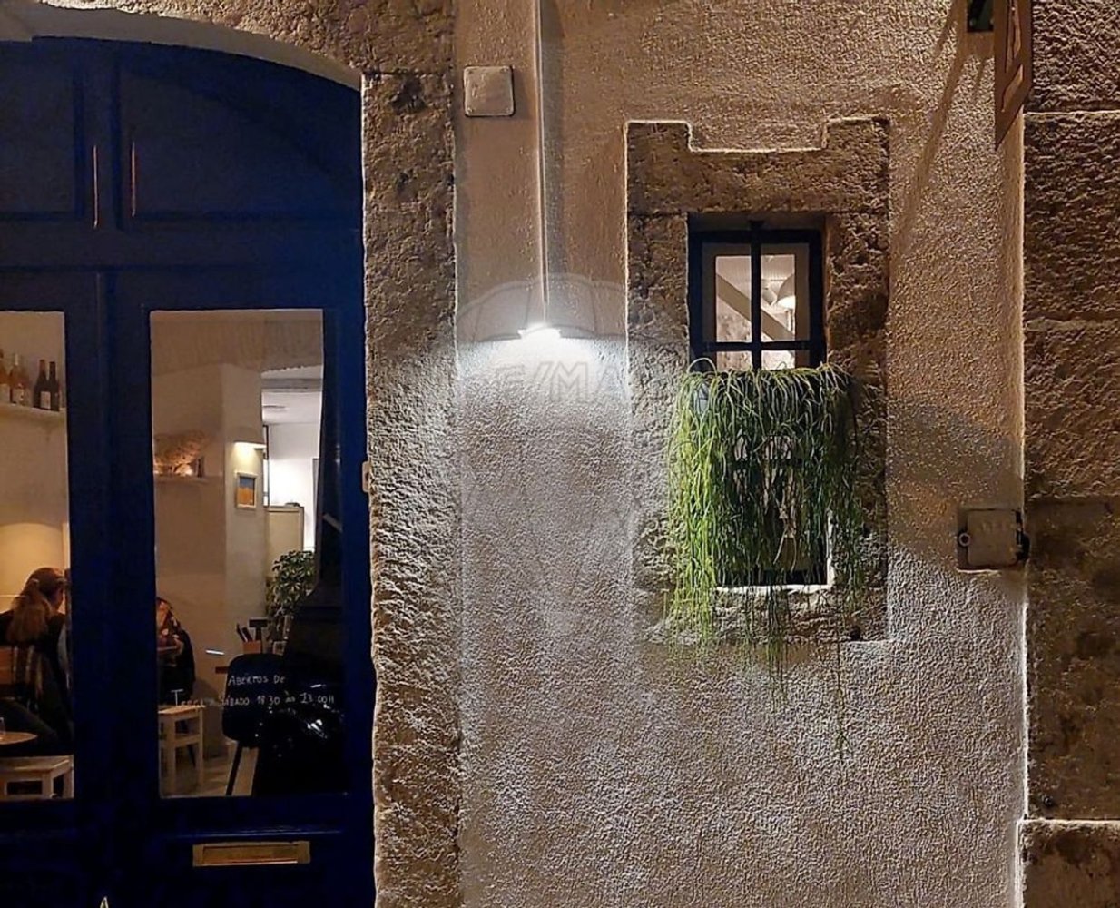 70m² Commercial property in Lisbon, Portugal No. 91659