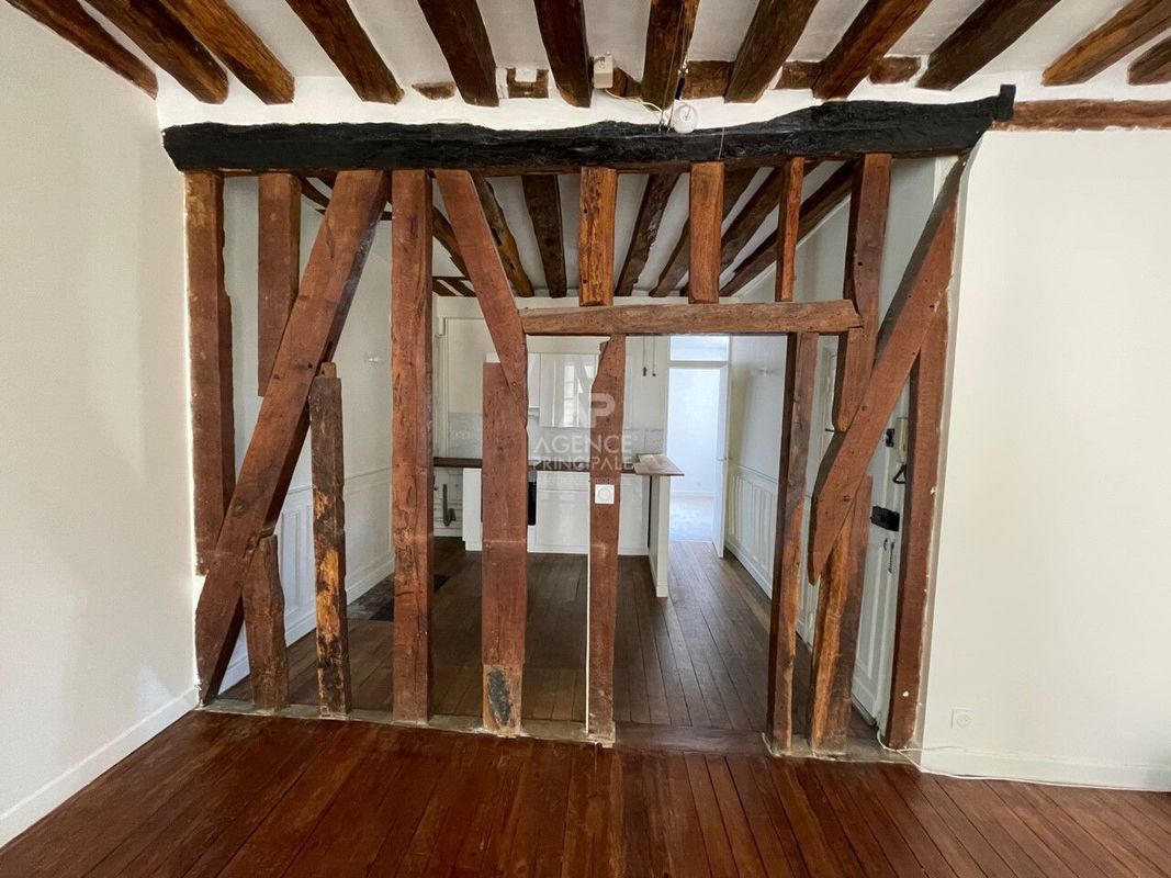 1 bedroom Apartment in Versailles, France No. 114873