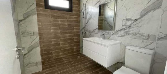 2 bedrooms Apartment in Germasogeia, Cyprus No. 12065 2