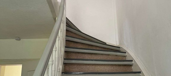 Casa de 6 habitaciónes en Altenkirchen, Germany No. 275117 10