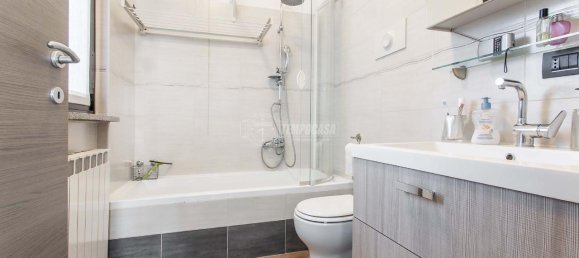 3غرفة شقة في Rescaldina, Italy رقم 3100 14