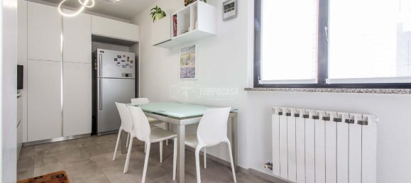 3غرفة شقة في Rescaldina, Italy رقم 3100 10