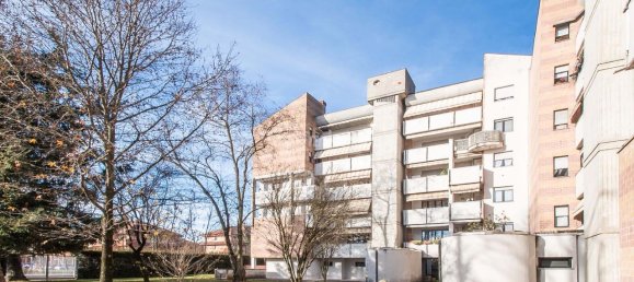 3غرفة شقة في Rescaldina, Italy رقم 3100 23