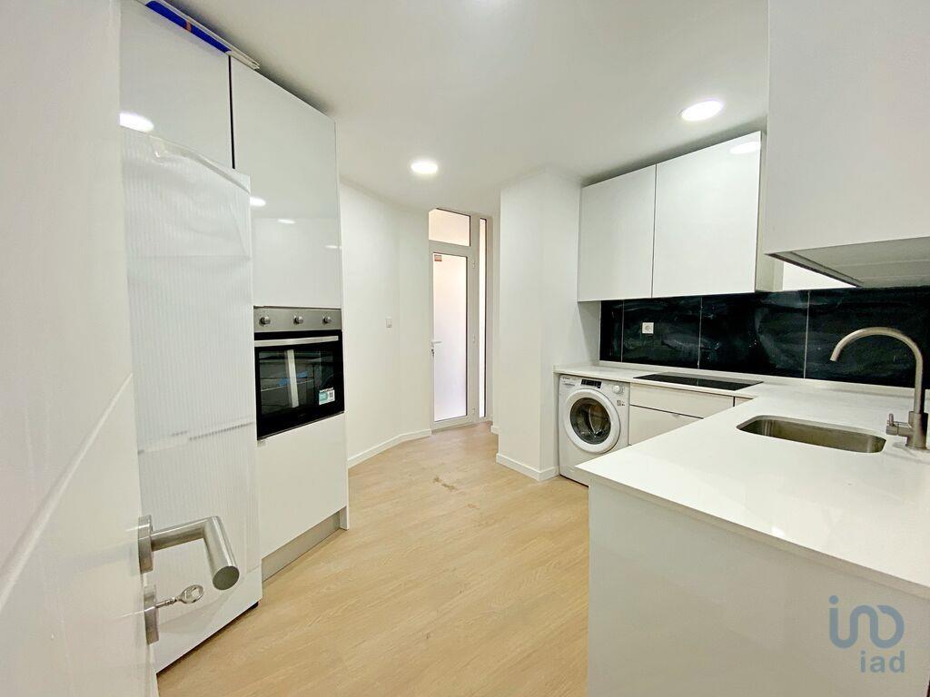 2 Schlafzimmer Wohnung in Amadora, Portugal, Nr. 333340