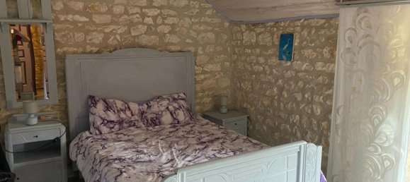 5 bedrooms House in Oulches, France No. 66967 16