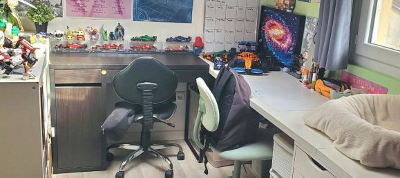 2 bedrooms House in Villeneuve-le-Roi, France No. 331838 17