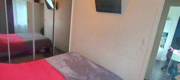 2 bedrooms House in Villeneuve-le-Roi, France No. 331838 11