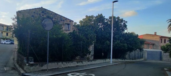 6 rooms House in Villaurbana, Italy No. 253268 5