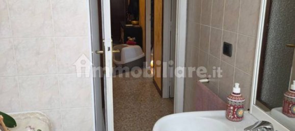 2 Schlafzimmer Wohnung in Parma, Italy, Nr. 280808 15