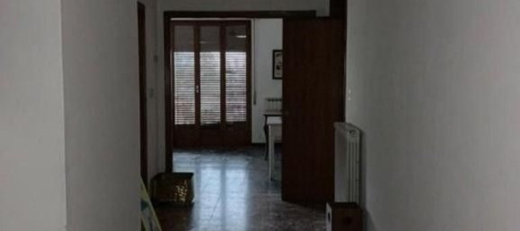12 rooms House in Villafranca in Lunigiana, Italy No. 205703 9