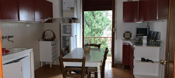 12 rooms House in Villafranca in Lunigiana, Italy No. 205703 3