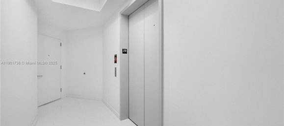 1 dormitorio propiedad comercial en venta en Miami, Miami-Dade, Florida, USA № 615885 10