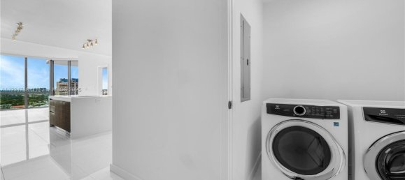 1 dormitorio propiedad comercial en venta en Miami, Miami-Dade, Florida, USA № 615885 13