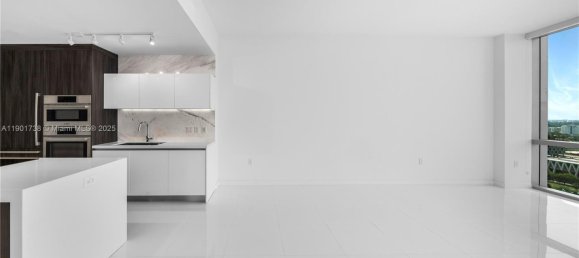 1 dormitorio propiedad comercial en venta en Miami, Miami-Dade, Florida, USA № 615885 12