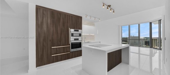 1 dormitorio propiedad comercial en venta en Miami, Miami-Dade, Florida, USA № 615885 30