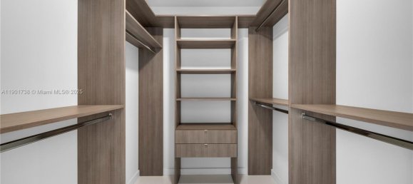 1 dormitorio propiedad comercial en venta en Miami, Miami-Dade, Florida, USA № 615885 16