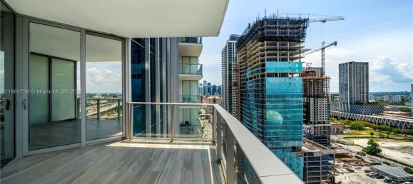 1 dormitorio propiedad comercial en venta en Miami, Miami-Dade, Florida, USA № 615885 5