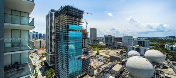 1 dormitorio propiedad comercial en venta en Miami, Miami-Dade, Florida, USA № 615885 8