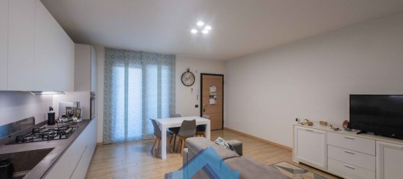 2 rooms Apartment in Carobbio degli Angeli, Italy No. 223461 30