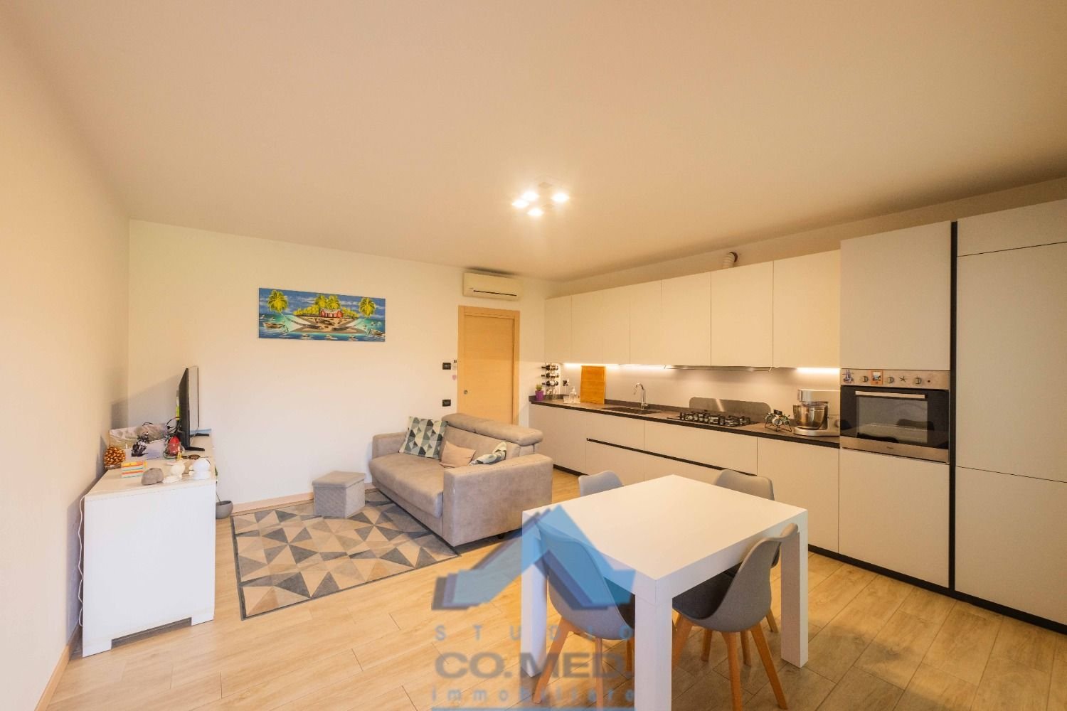 2 rooms Apartment in Carobbio degli Angeli, Italy No. 223461