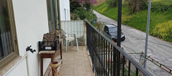 13 rooms Apartment in Macerata, Italy No. 157302 8