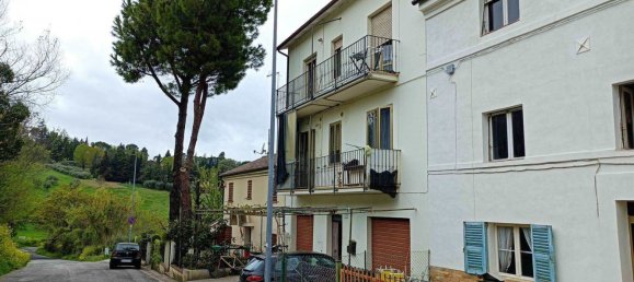 13 rooms Apartment in Macerata, Italy No. 157302 9