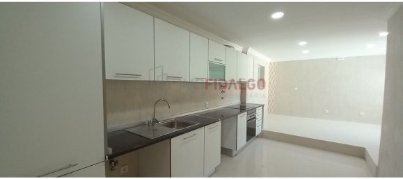 3 Schlafzimmer Haus in Cascais, Portugal, Nr. 28003 10