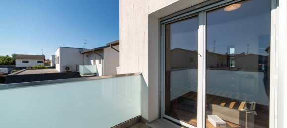 Вилла с 3 спальнями в Удине, Италия № 351478 40