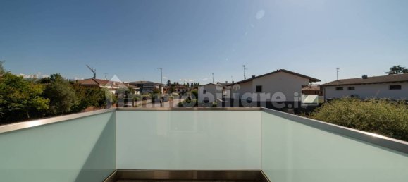 Вилла с 3 спальнями в Удине, Италия № 351478 39