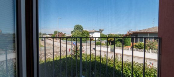 Вилла с 3 спальнями в Удине, Италия № 351478 33