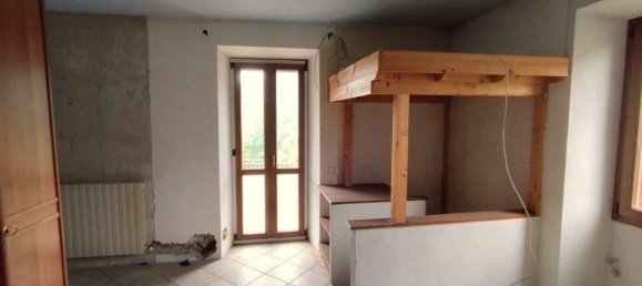 4 rooms Apartment in Valganna, Italy No. 185535 11