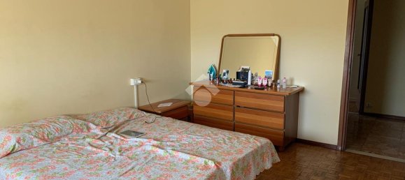 3 rooms Apartment in Palazzolo sull'Oglio, Italy No. 2643 25