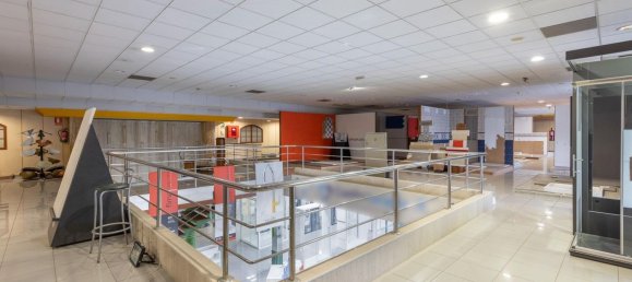 Propiedad comercial en Granada, Spain 2949 m² No. 151235 15