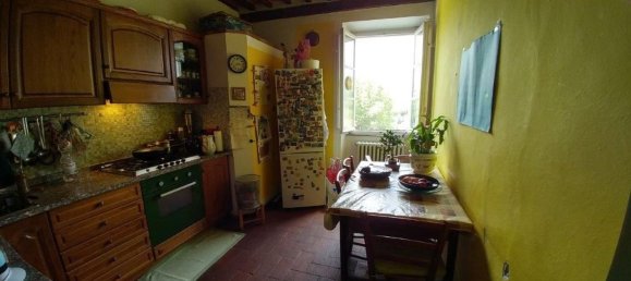 8 rooms House in Capannori, Italy No. 41502 6