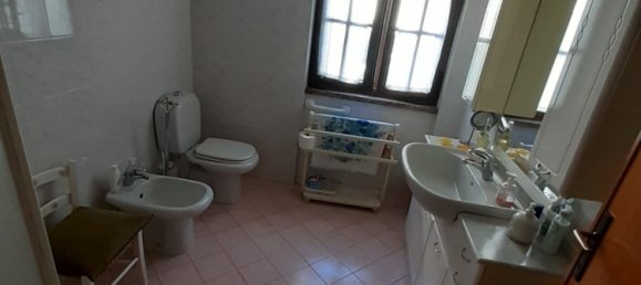 4 bedrooms House in Carrara, Italy No. 45778 15