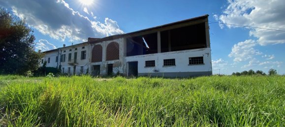 4 rooms House in Frascaro, Italy No. 286624 25