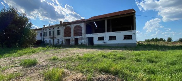 4 rooms House in Frascaro, Italy No. 286624 18