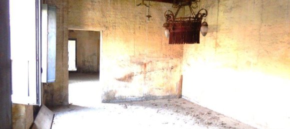 Gebäude in Cesano Maderno, Italy 2100m², Nr. 17542 8