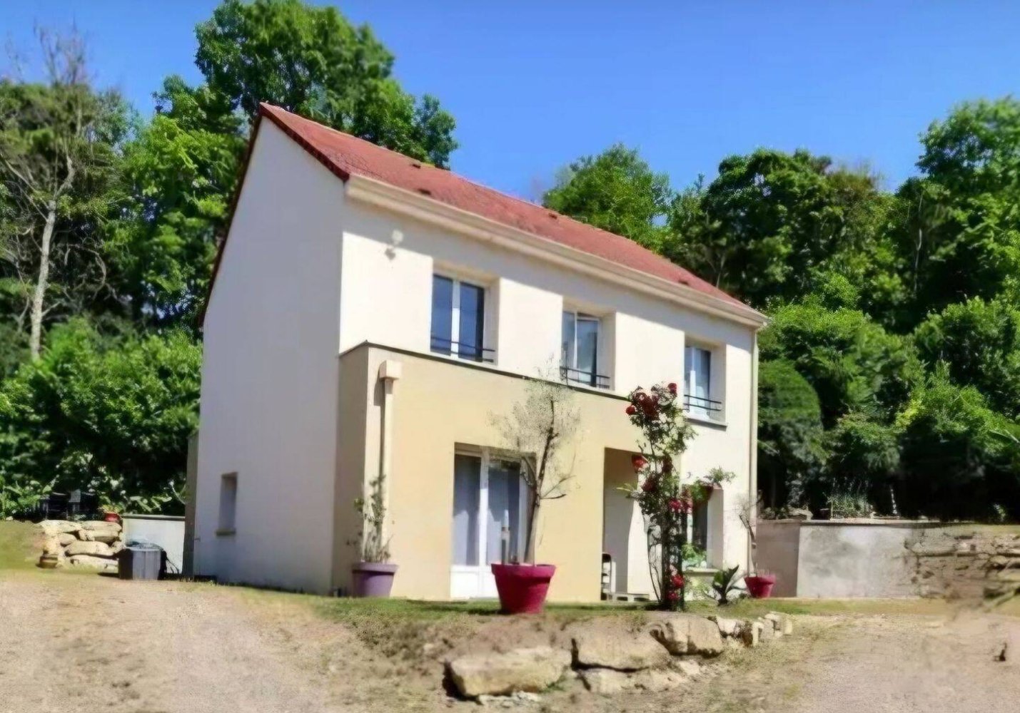 4 bedrooms House in Vaux-sur-Seine, France No. 333864